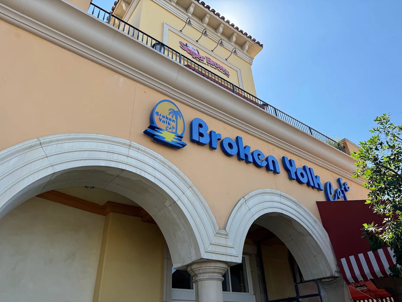 Broken Yolk Cafe