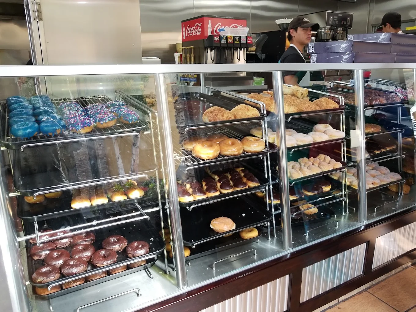 Yum Yum Donuts