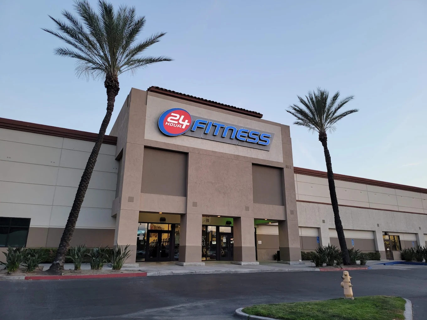 24 Hour Fitness