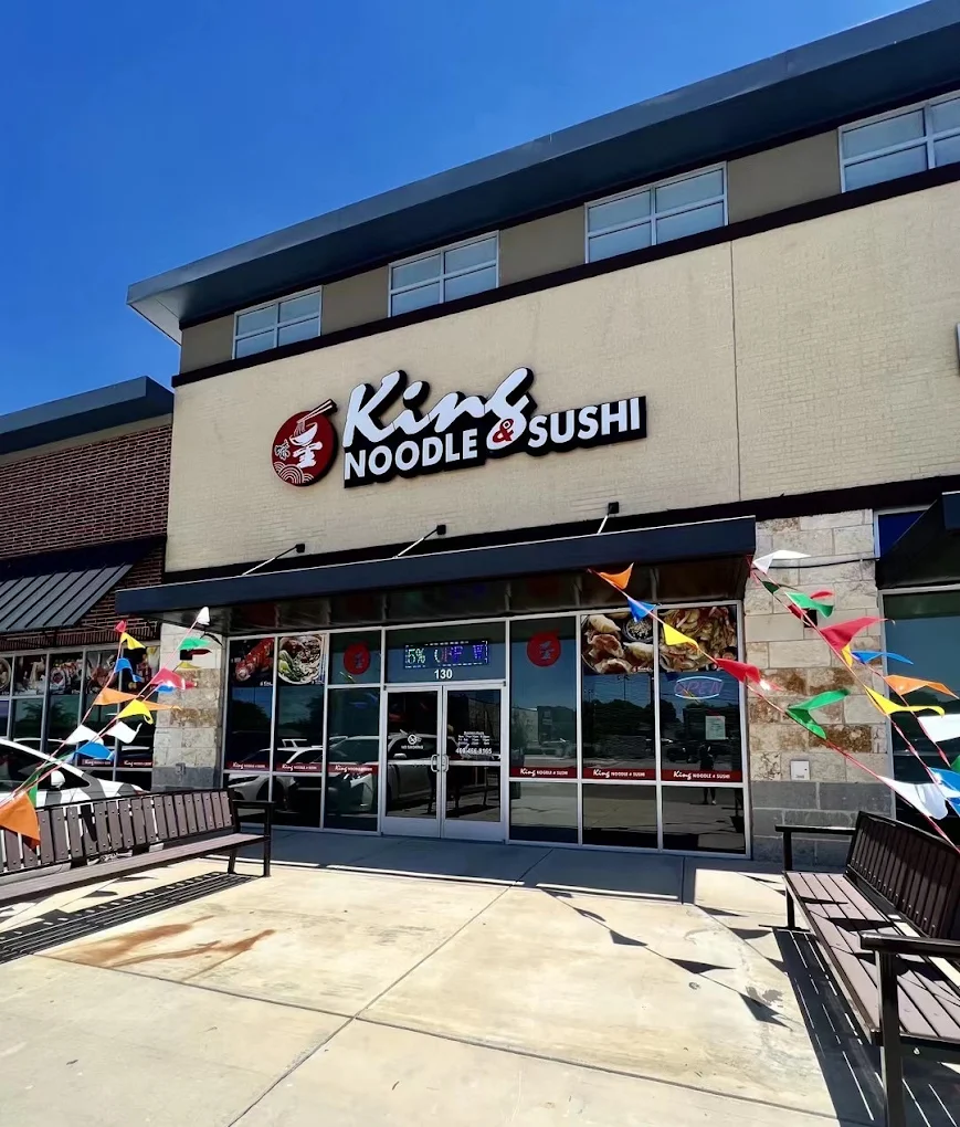 King Noodle & Sushi