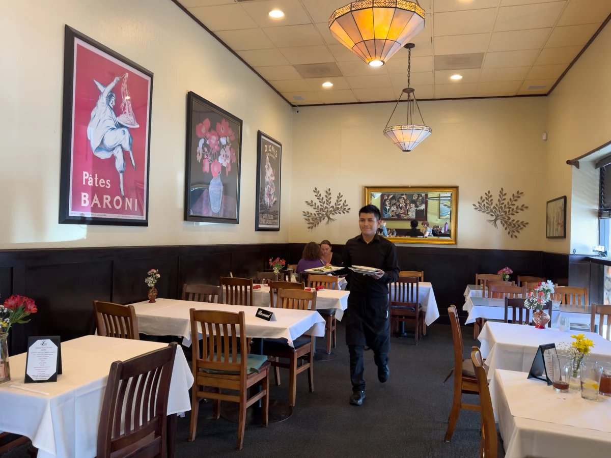 Luna Restaurant