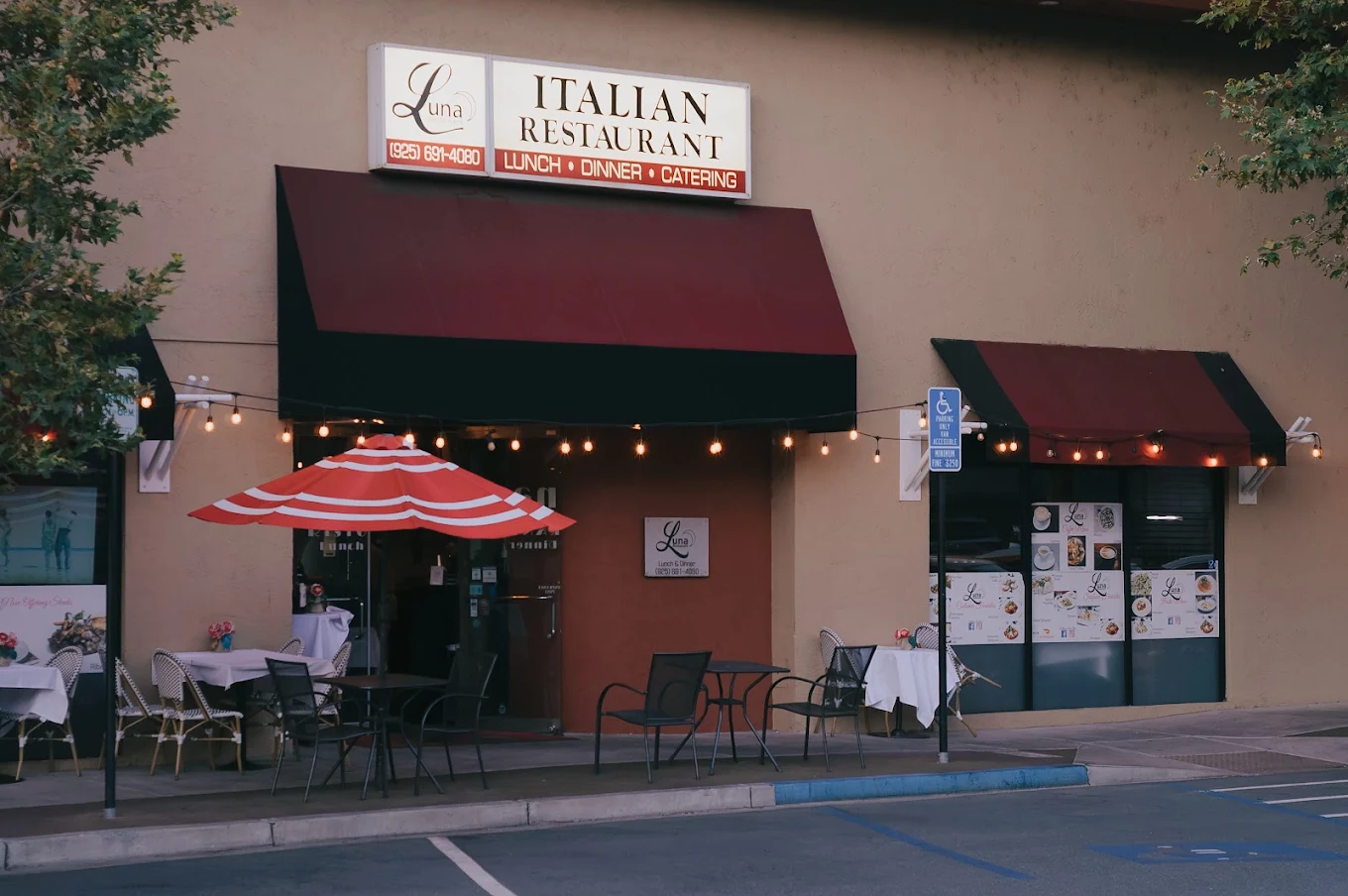 Luna Restaurant