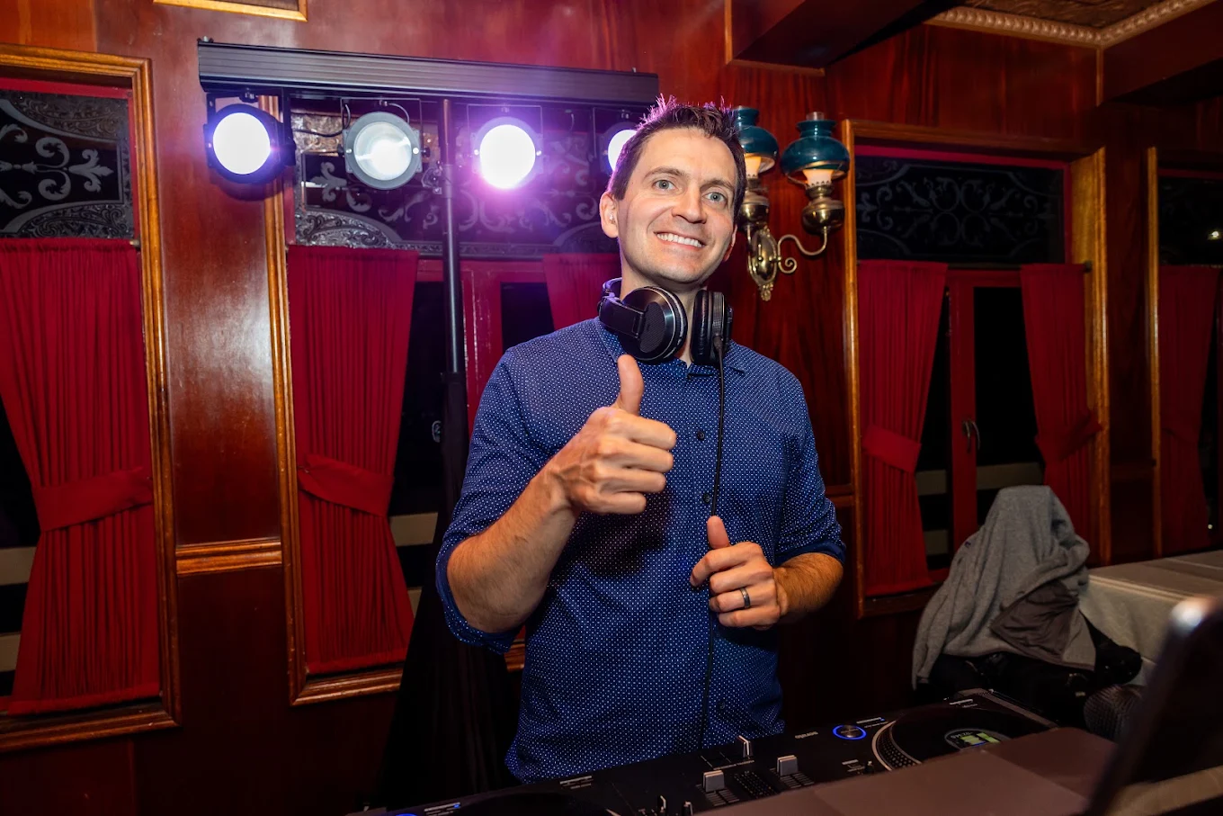 Dancing DJ Productions