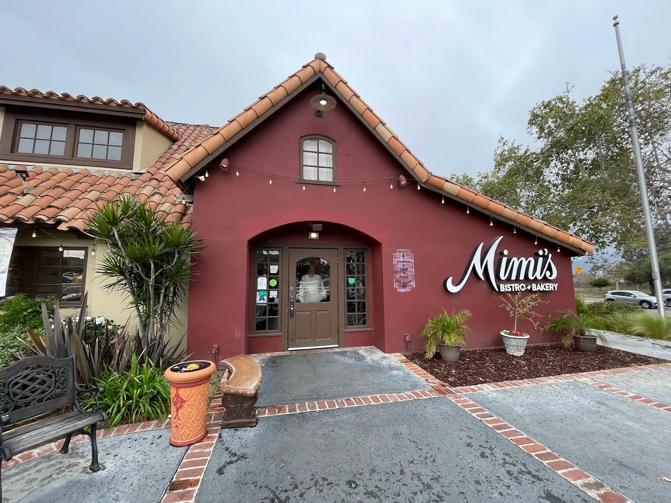 Mimi's Cafe