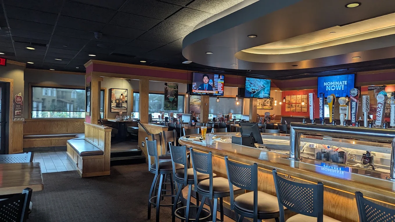 Applebee's Grill + Bar