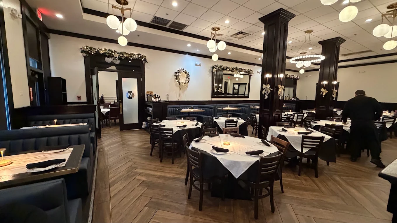 Maggiano's Little Italy