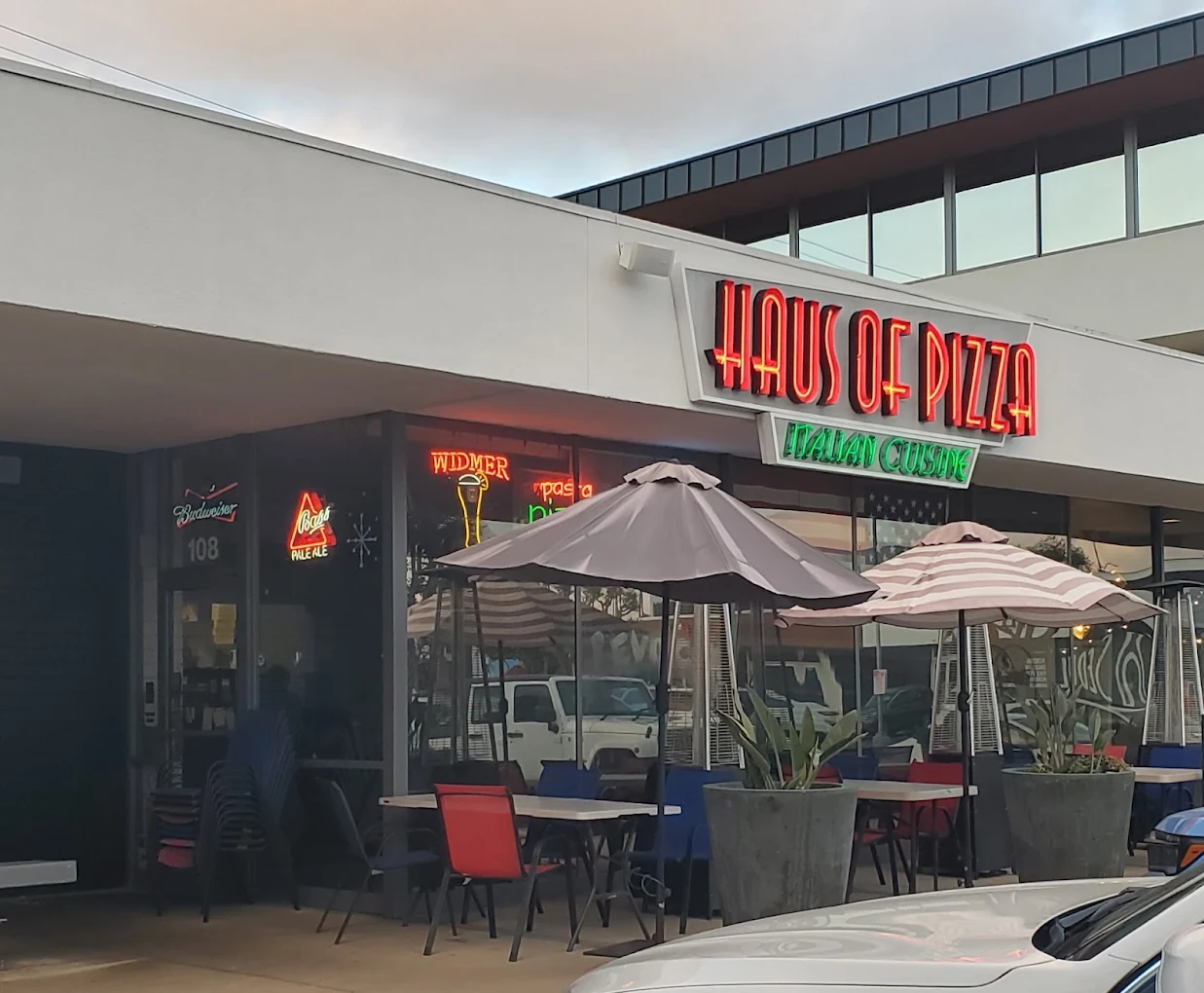 Doria's Haus of Pizza