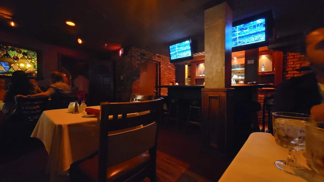 La Cave Restaurant