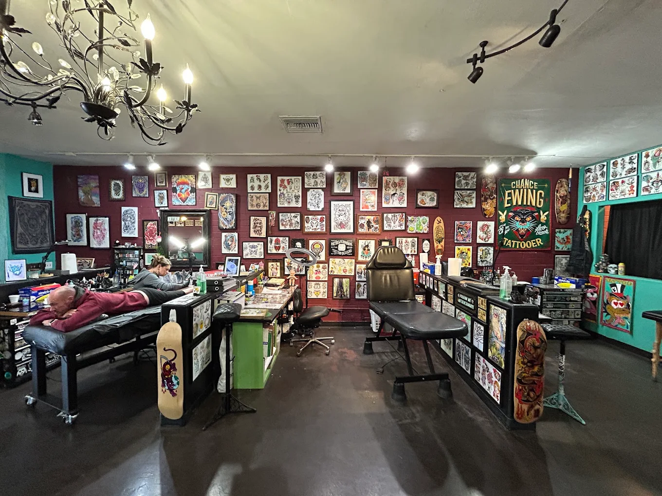Sideshow Tattoo and Piercing