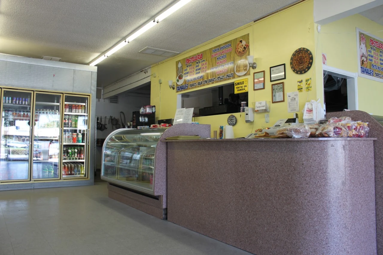 Ponce's Bakery