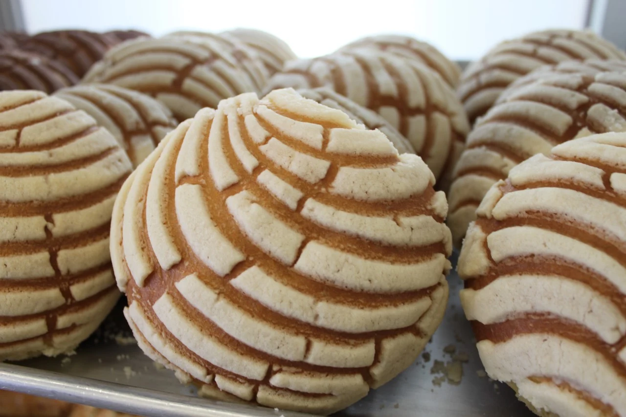 Ponce's Bakery