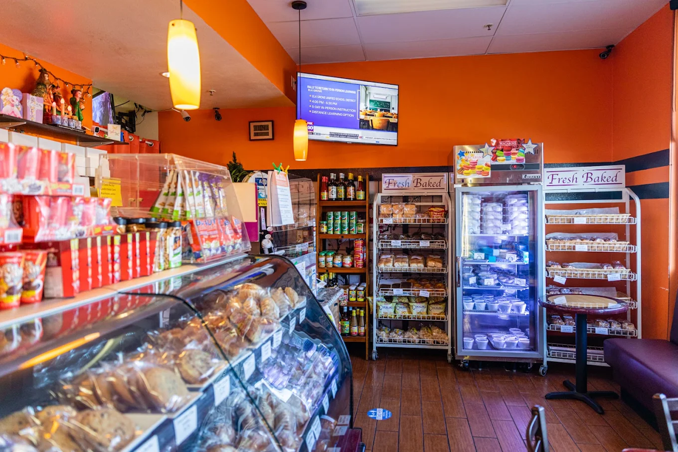 Ginelle's Bakery