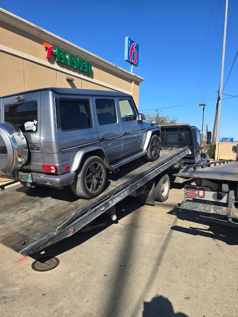 Mr. Tow & Roadside Assistance LLC