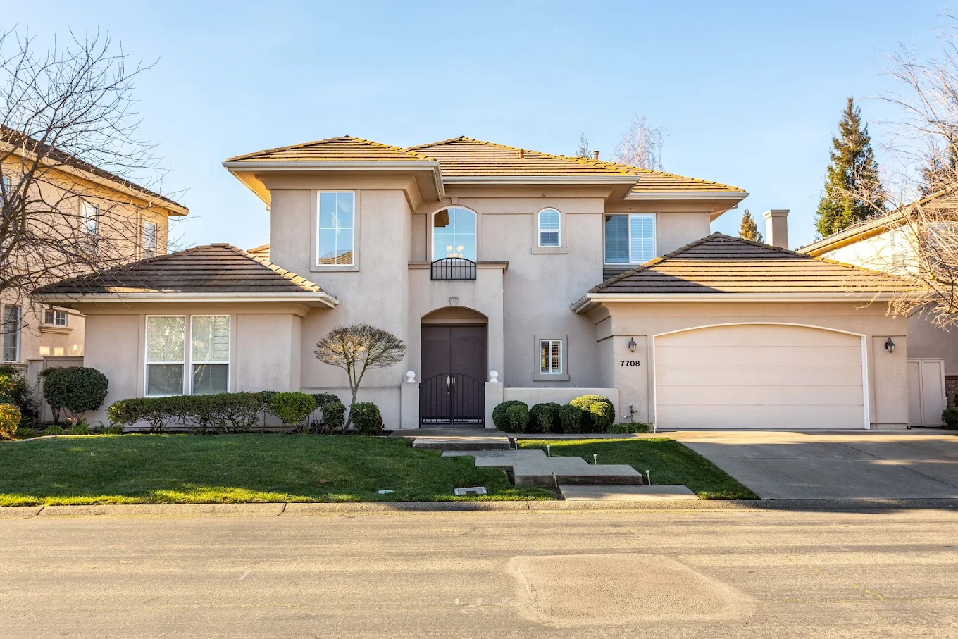 LuAnn Shikasho - ELK GROVE, 95758 Real Estate Agent