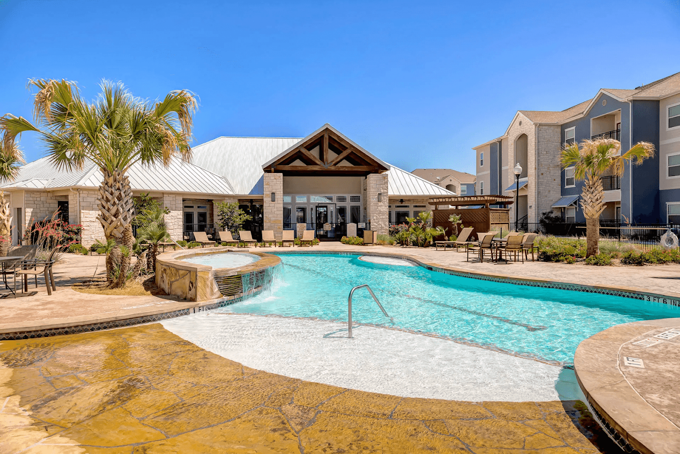 Residence at Midland