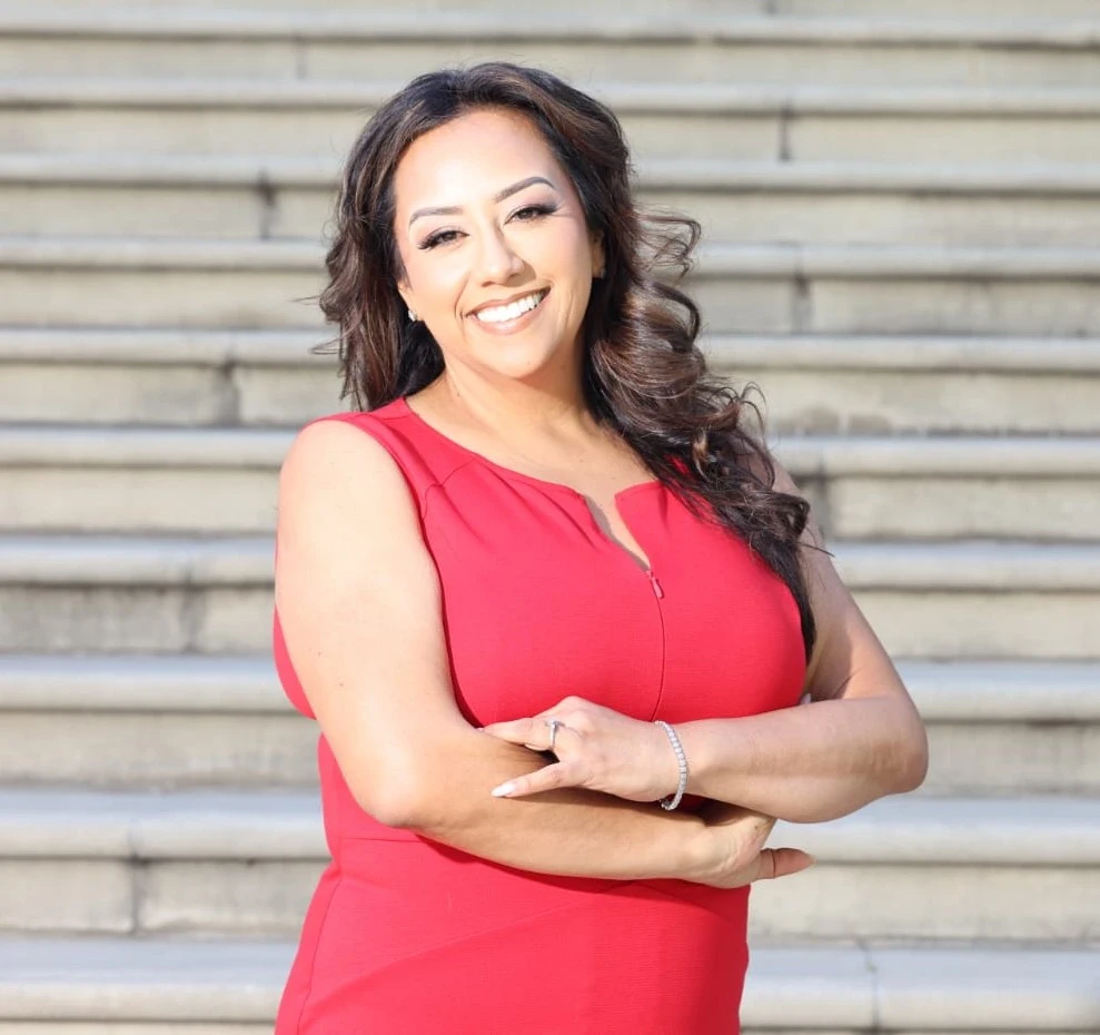 Mrs. Fontana Real Estate