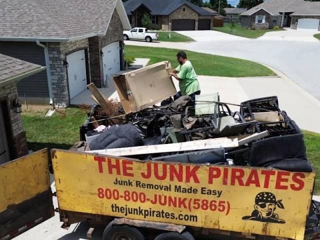 The Junk Pirates