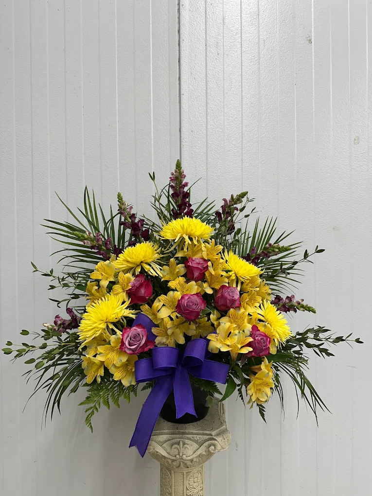 Arlene's Flowers and Gifts