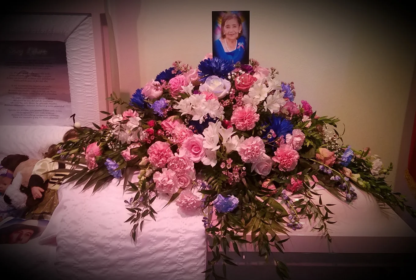 Arlene's Flowers and Gifts
