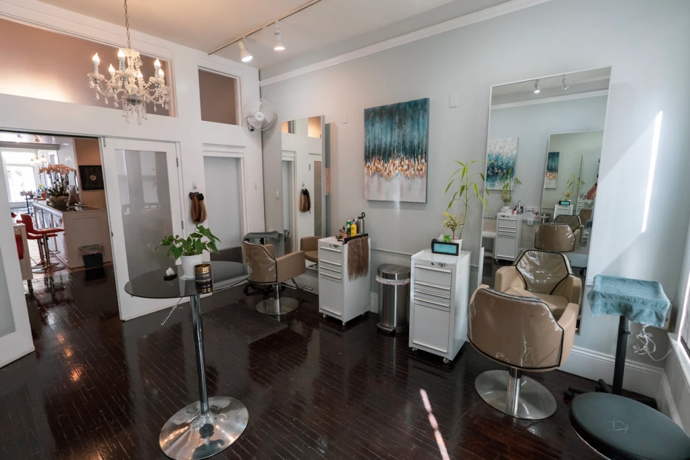 SALON DNA HAIR