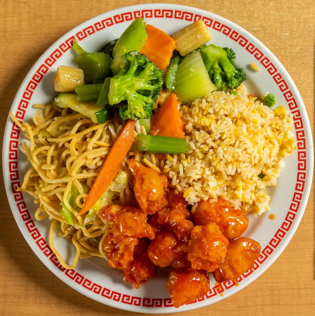 Hot Wok Restaurant