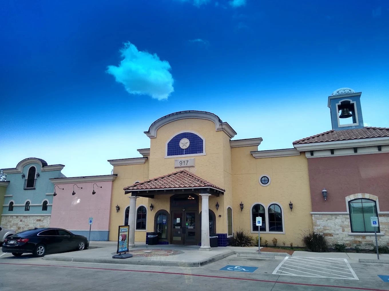 El Bolillo Bakery