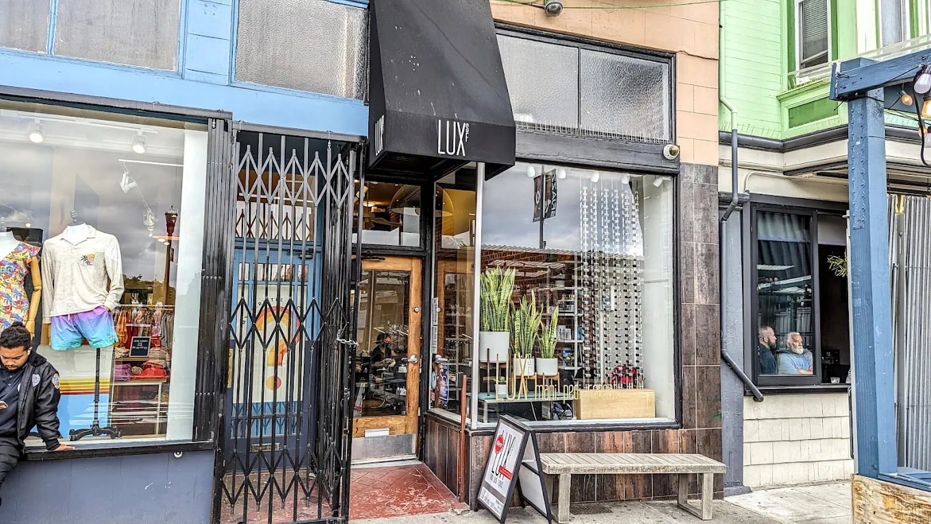 LUX SF
