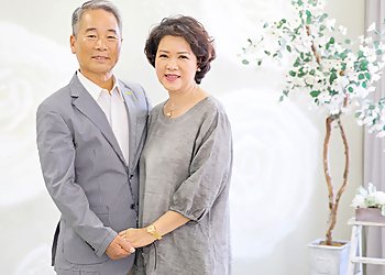 White Photo Studio