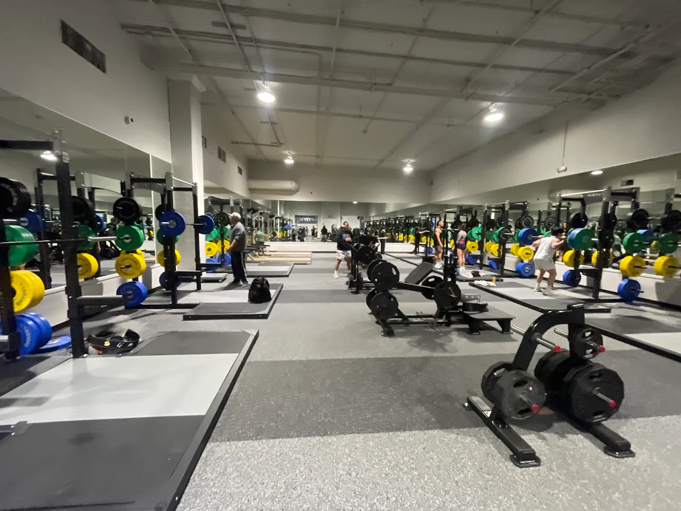 24 Hour Fitness