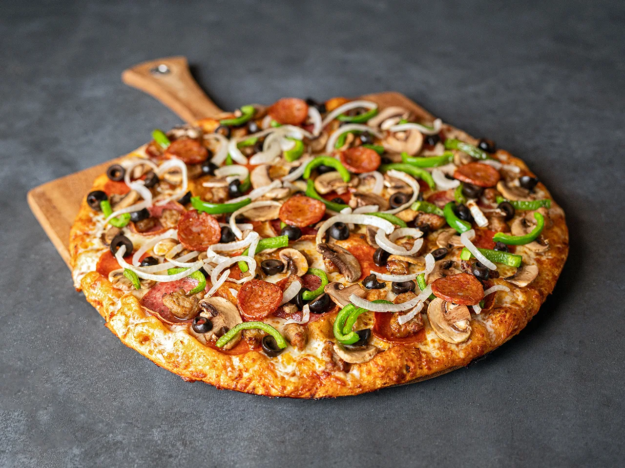Round Table Pizza