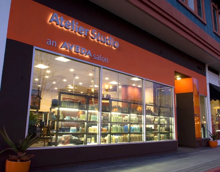 Atelier Salon