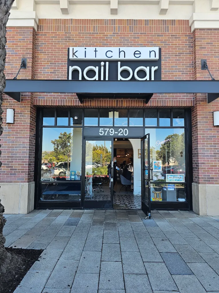 Kitchen Nail Bar - Coleman