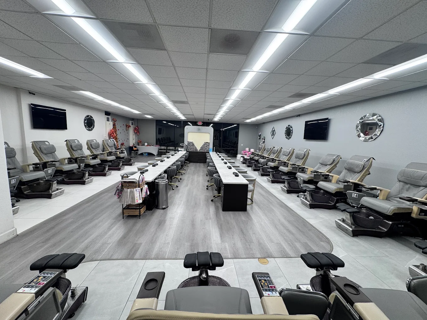 Perfect 10 Nail Spa