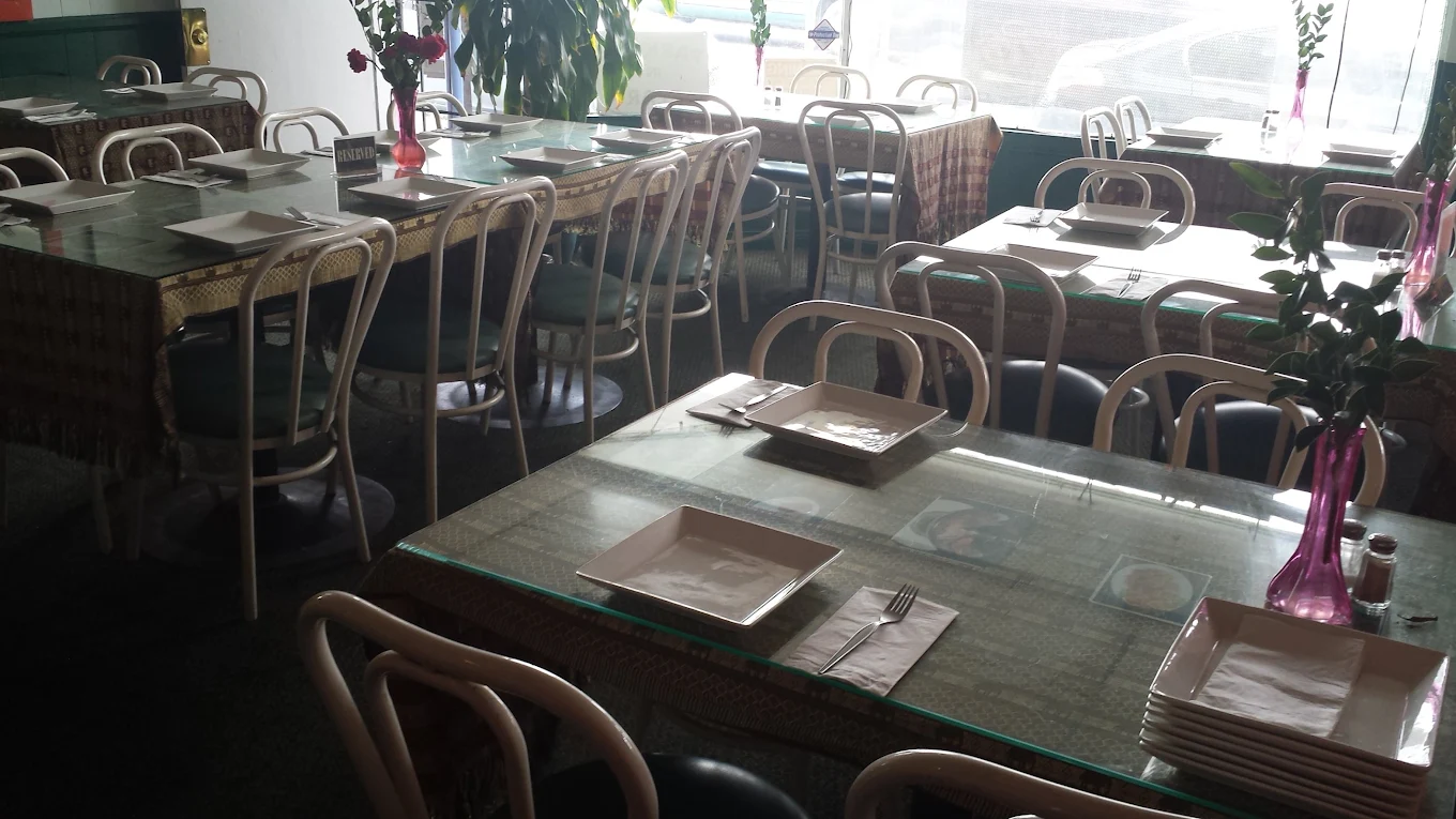 Thai Plate Restaurant