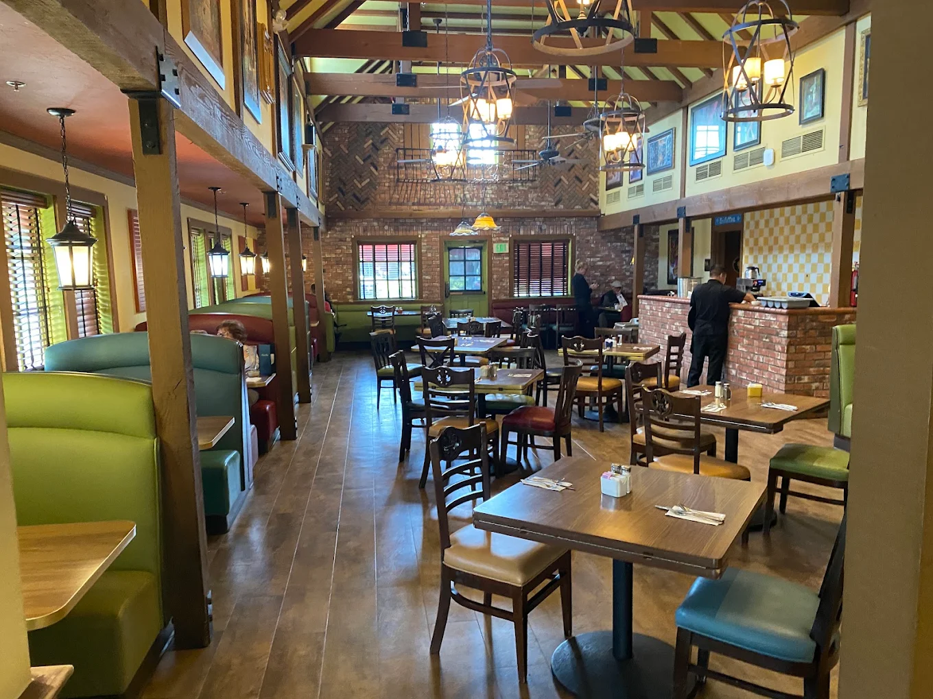Mimi's Cafe