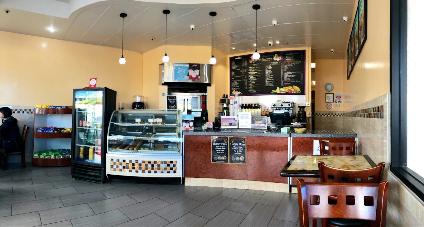 Le Diplomate Bakery Cafe