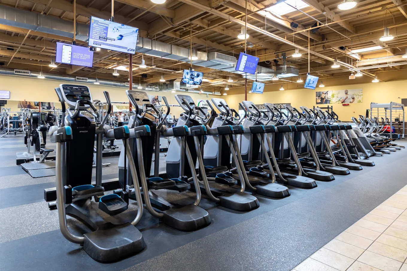 24 Hour Fitness