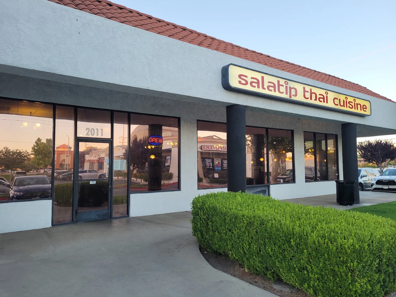 Salatip Thai Cuisine