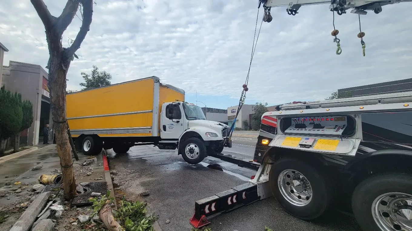 Pepe's Towing Service