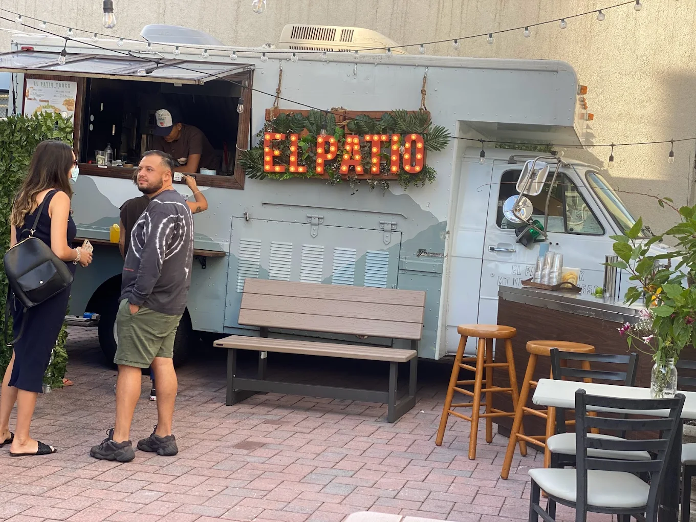 el patio truck
