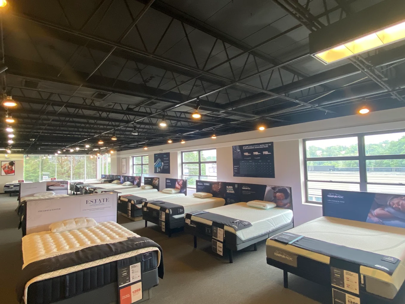 Mattress Firm Outlet